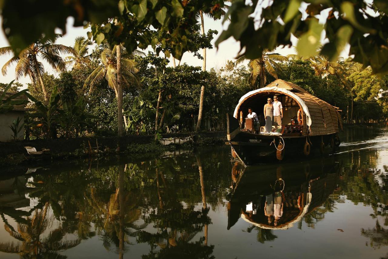 Hotel Spice Coast Cruises - Houseboat, A Cgh Earth Experience Alappuzha Exterior foto